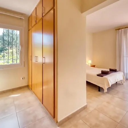 Sleeps 7 Pool Wifi * Lloret de Mar